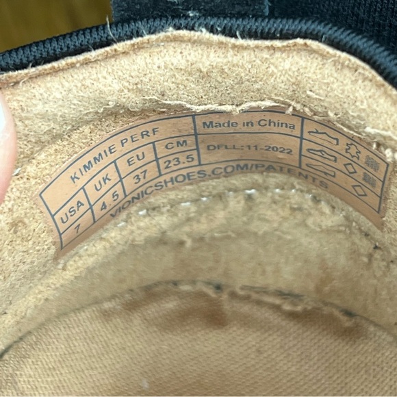 Vionic Kimmie Perforated Black Suede Slip-On Sneakers Size 7 - Picture 9 of 9